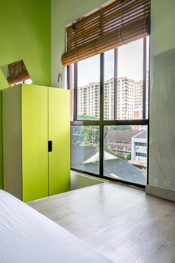 Pods The Backpackers Home & Cafe, Kuala Lumpur Exterior foto